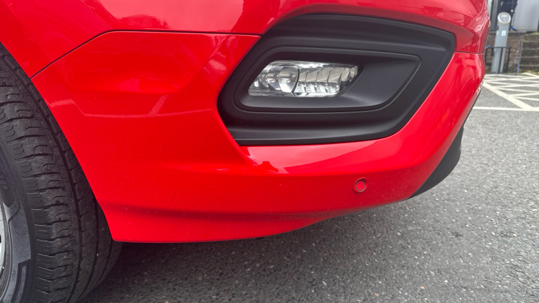 Ford Transit Custom 300 L2 Diesel Fwd 2.0 EcoBlue 130ps High Roof Limited Van